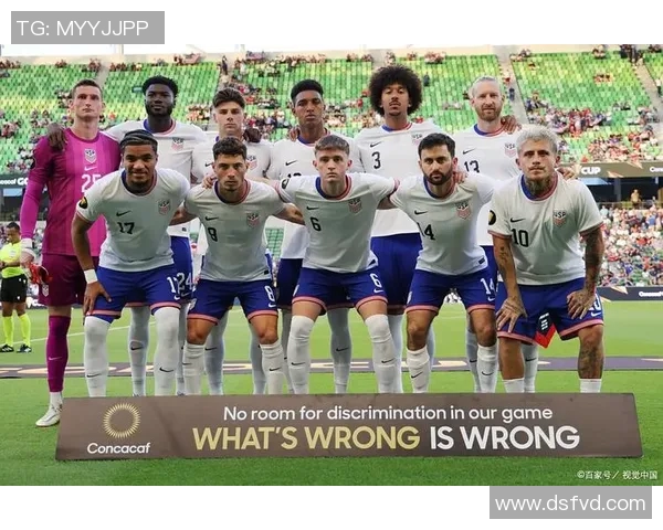 足球明星的奋斗历程与辉煌成就背后的感人故事 足球明星的奋斗历程与辉煌成就背后的感人故事